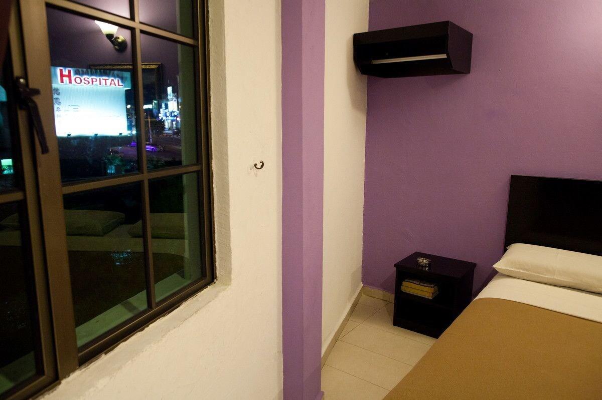 Hotel Ria Johor Bahru Buitenkant foto