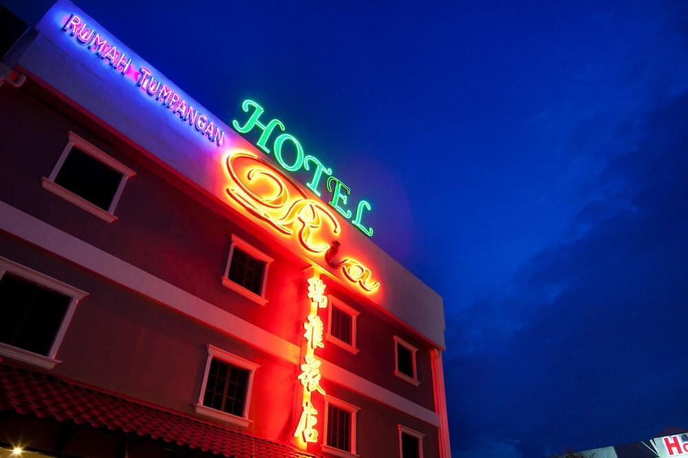 Hotel Ria Johor Bahru Buitenkant foto