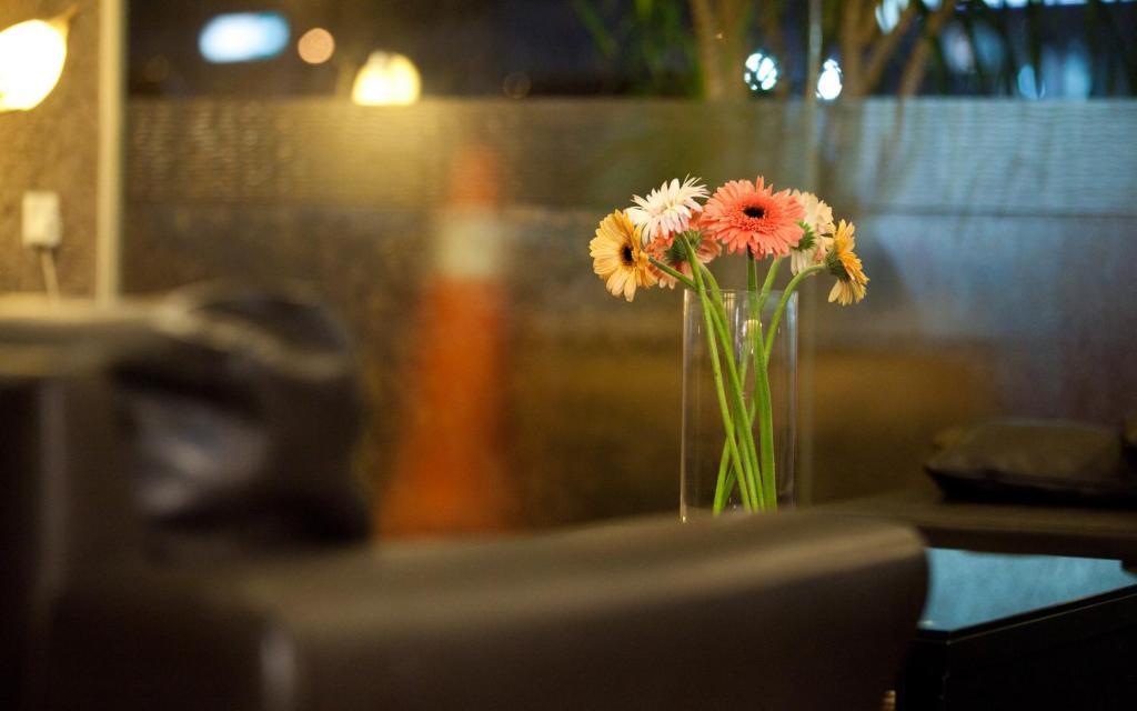 Hotel Ria Johor Bahru Buitenkant foto